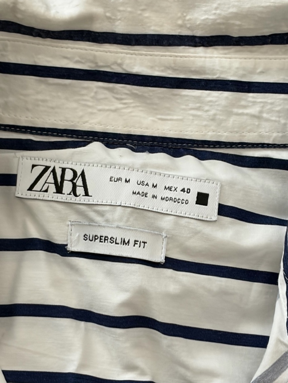 Zara White Short-Sleeve Button-Down Shirt with Navy Vertical Stripes - Picture 3 of 3
